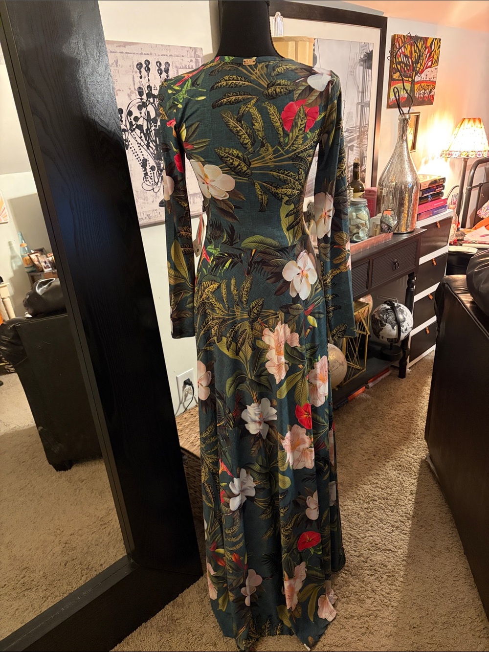 Paylot Valeska Green Floral V-Neck Long Sleeve Maxi Dress - Picture 2 of 8